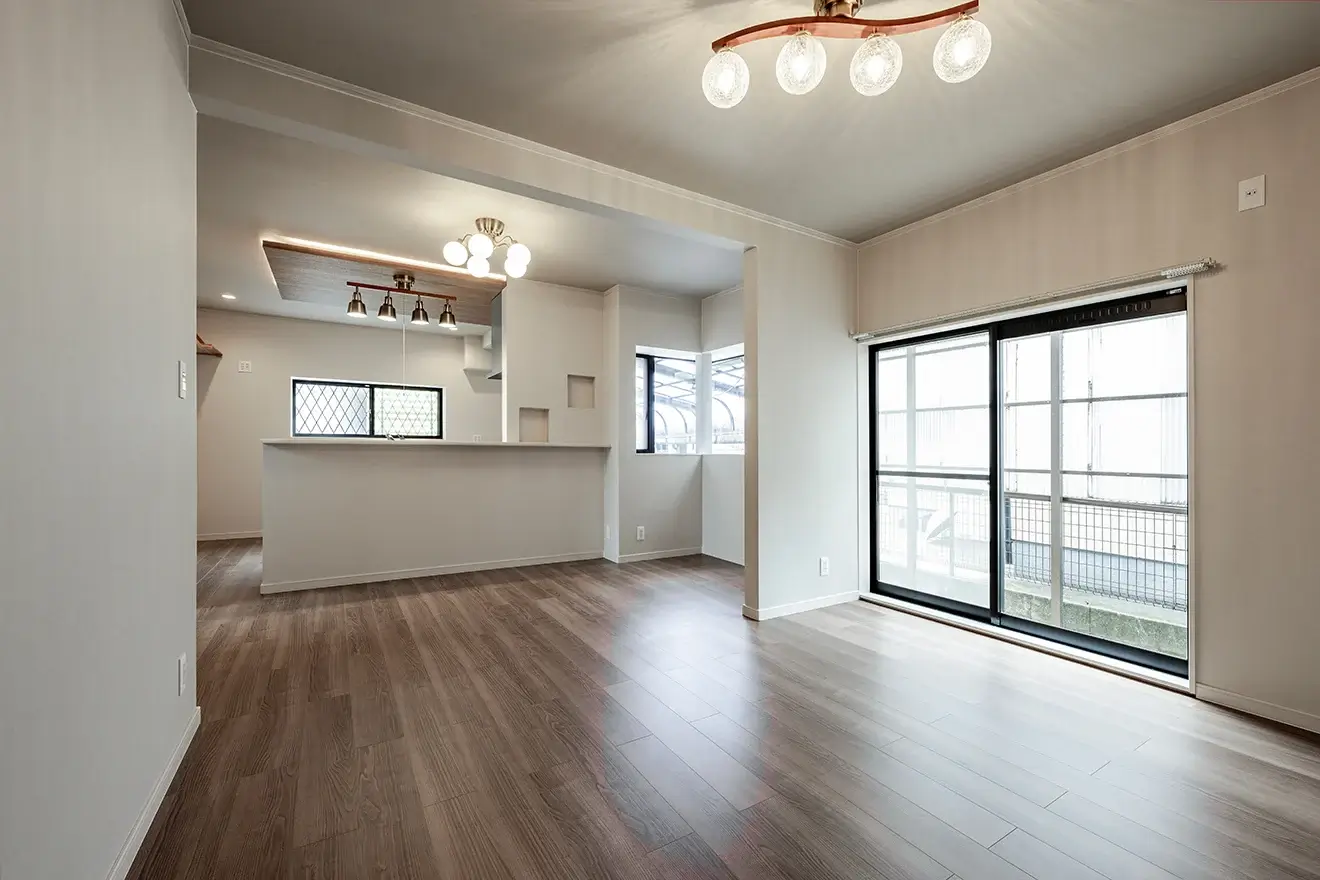 7ARC（セブンアーク）の施工実績｜大阪狭山市のリフォームした中古一戸建てのLDK