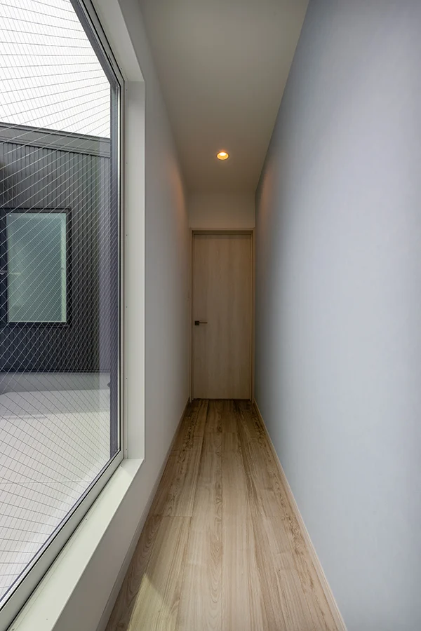 7ARC（セブンアーク）の施工実績｜大阪市西成区に建てた注文住宅の廊下