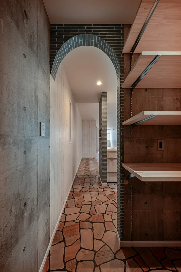 7ARC（セブンアーク）の施工実績｜大阪市西成区に建てた注文住宅のパントリー