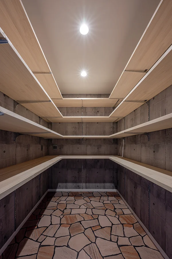 7ARC（セブンアーク）の施工実績｜大阪市西成区に建てた注文住宅のパントリー