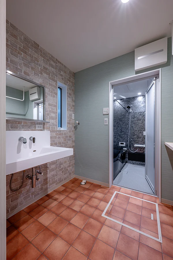 7ARC（セブンアーク）の施工実績｜大阪市西成区に建てた注文住宅の洗面室