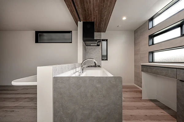 7ARC（セブンアーク）の施工実績｜大阪市東住吉区に建てた注文住宅のキッチン