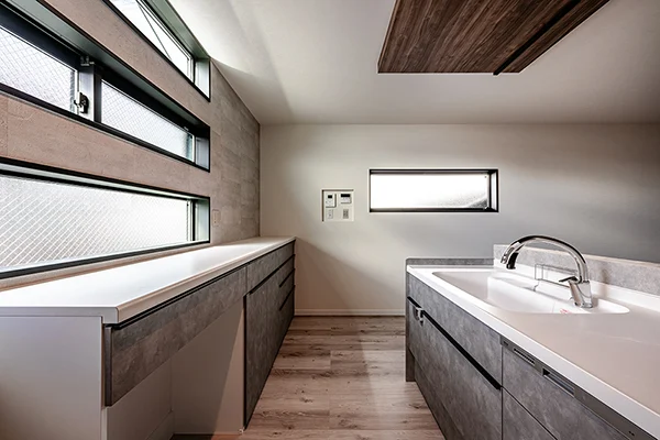 7ARC（セブンアーク）の施工実績｜大阪市東住吉区に建てた注文住宅のキッチン