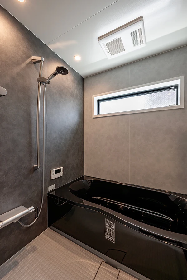 7ARC（セブンアーク）の施工実績｜東大阪市に建てた注文住宅の浴室