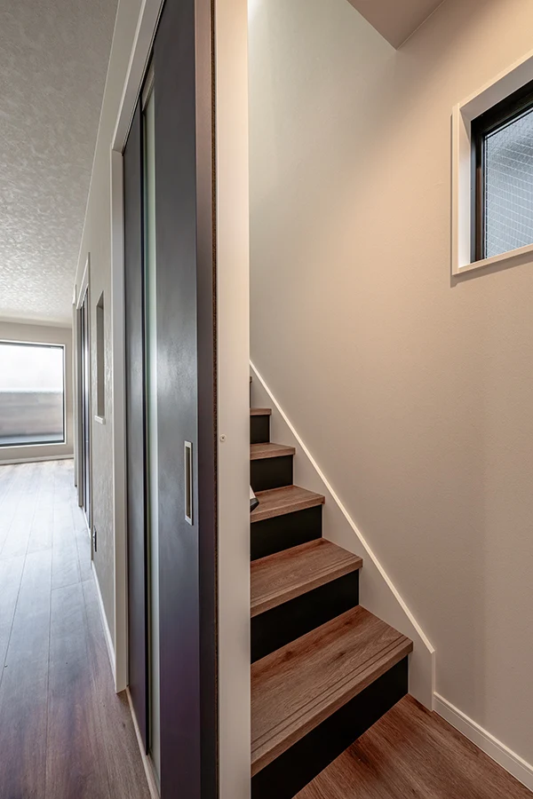 7ARC（セブンアーク）の施工実績｜東大阪市に建てた注文住宅の廊下