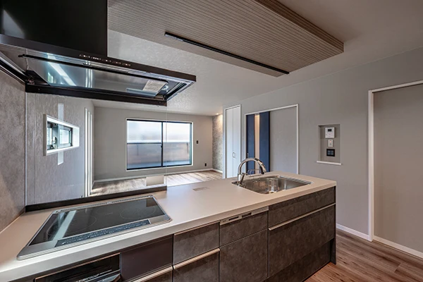 7ARC（セブンアーク）の施工実績｜東大阪市に建てた注文住宅のキッチン