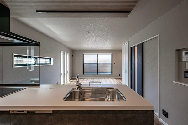 7ARC（セブンアーク）の施工実績｜東大阪市に建てた注文住宅のキッチン