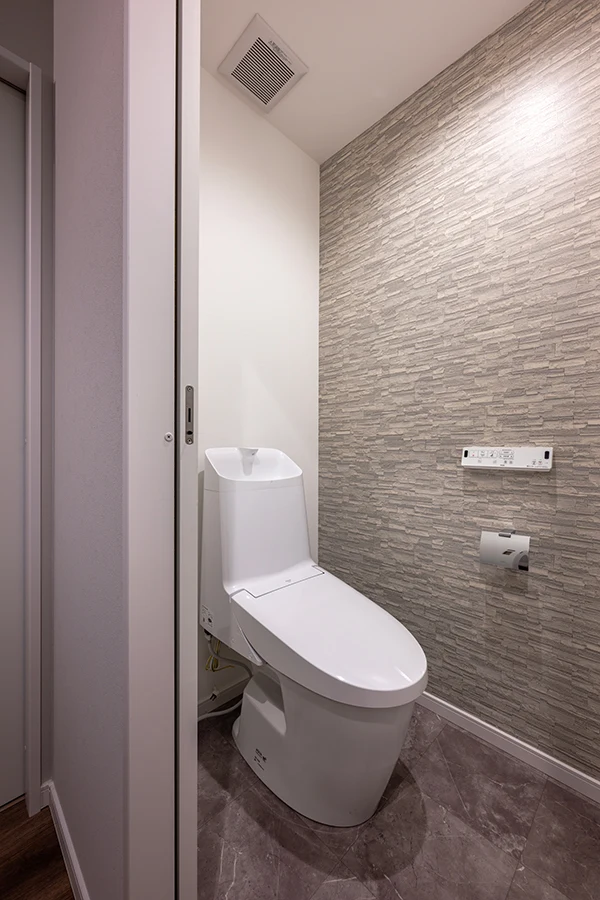 7ARC（セブンアーク）の施工実績｜東大阪市に建てた注文住宅のトイレ