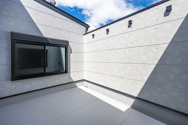 7ARC（セブンアーク）の施工実績｜大阪市大正区に建てた注文住宅のバルコニー