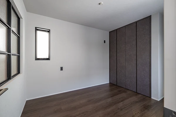 7ARC（セブンアーク）の施工実績｜大阪市大正区に建てた注文住宅の洋室