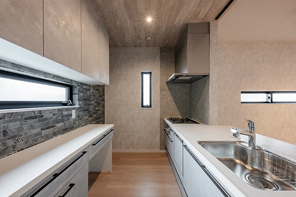 7ARC（セブンアーク）の施工実績｜大阪府堺市北区に建てた注文住宅のキッチン