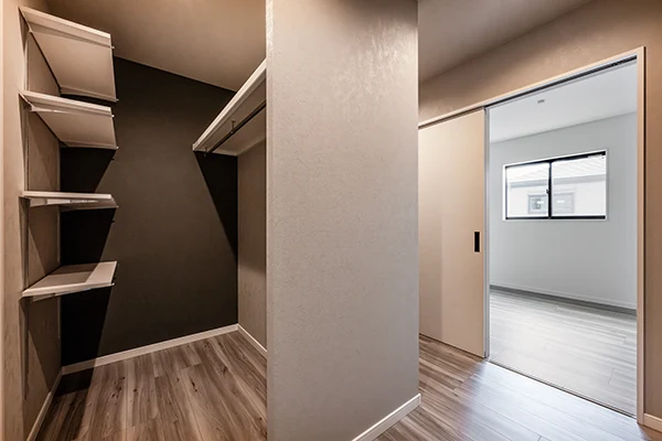 7ARC（セブンアーク）の施工実績｜大阪府寝屋川市に建てた注文住宅のクローゼット