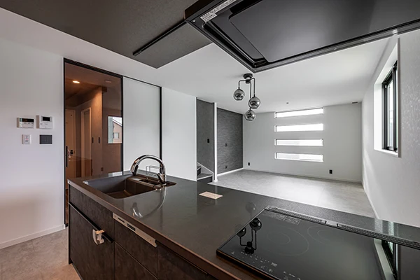 7ARC（セブンアーク）の施工実績｜大阪府寝屋川市に建てた注文住宅のキッチン