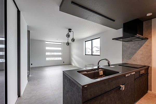 7ARC（セブンアーク）の施工実績｜大阪府寝屋川市に建てた注文住宅のキッチン