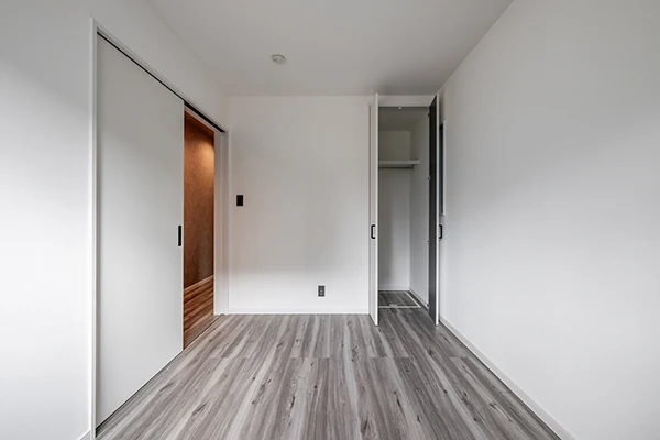 7ARC（セブンアーク）の施工実績｜大阪府寝屋川市に建てた注文住宅の洋室