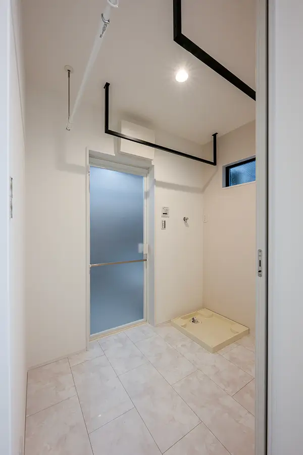 大阪市平野区の新築注文住宅　ランドリールーム｜7ARC施工事例