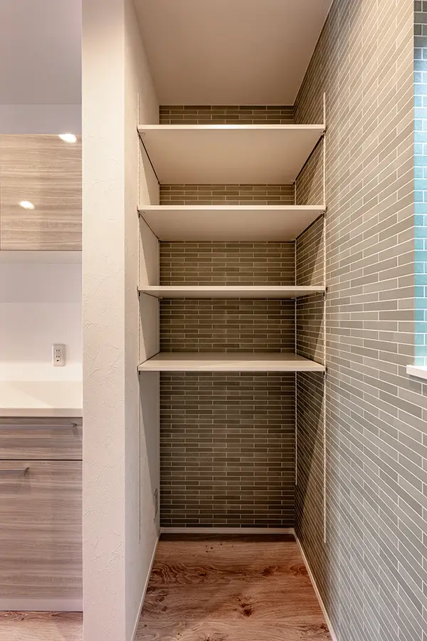 大阪市平野区の新築注文住宅　パントリー｜7ARC施工事例