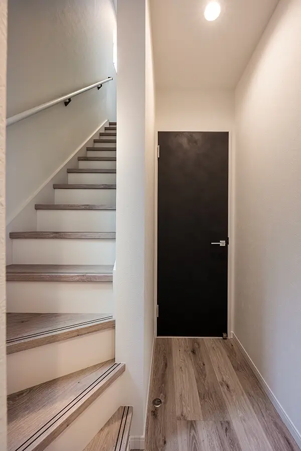 東大阪市の新築注文住宅　廊下｜7ARC施工事例