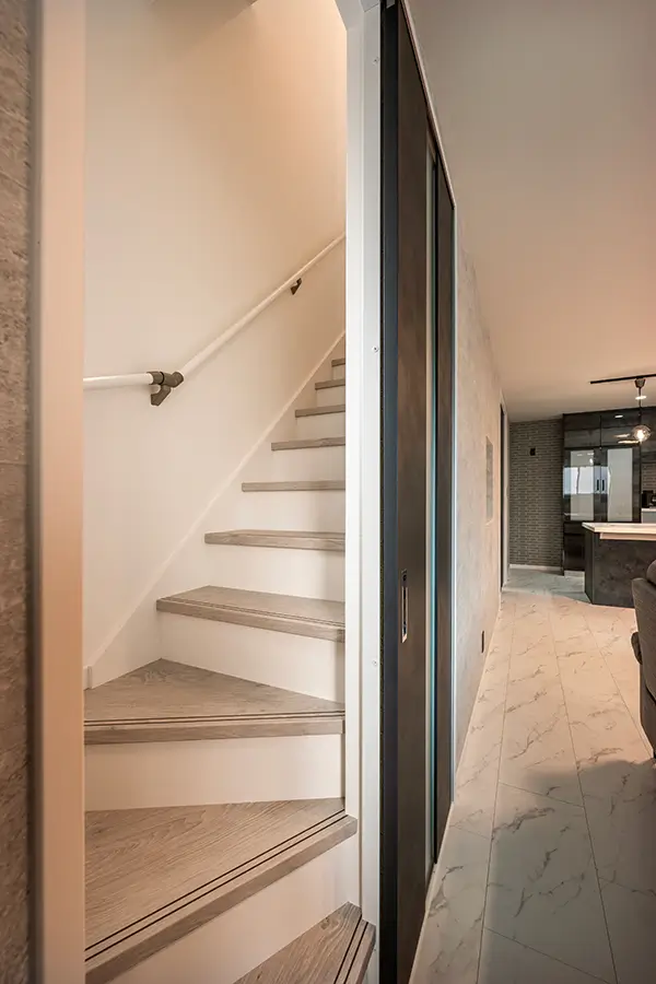 東大阪市の新築注文住宅　廊下｜7ARC施工事例