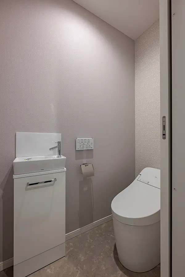 東大阪市の新築注文住宅　トイレ｜7ARC施工事例