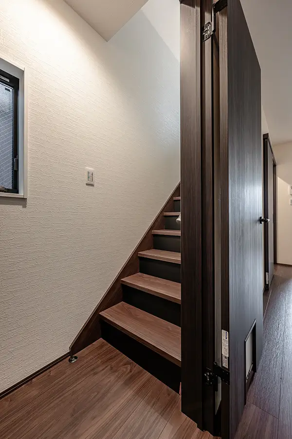 東大阪市の新築注文住宅　廊下｜7ARC施工事例