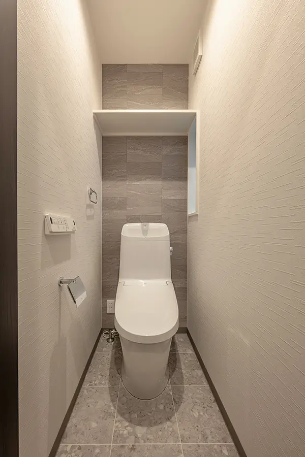 東大阪市の新築注文住宅　トイレ｜7ARC施工事例