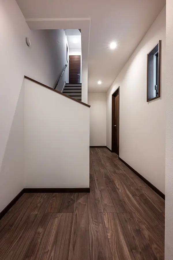 東大阪市の新築注文住宅　廊下｜7ARC施工事例
