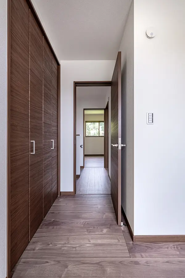 東大阪市の新築注文住宅　廊下｜7ARC施工事例