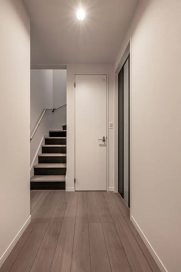 東大阪市の新築注文住宅　廊下｜7ARC施工事例