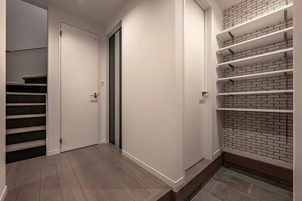 東大阪市の新築注文住宅　廊下｜7ARC施工事例