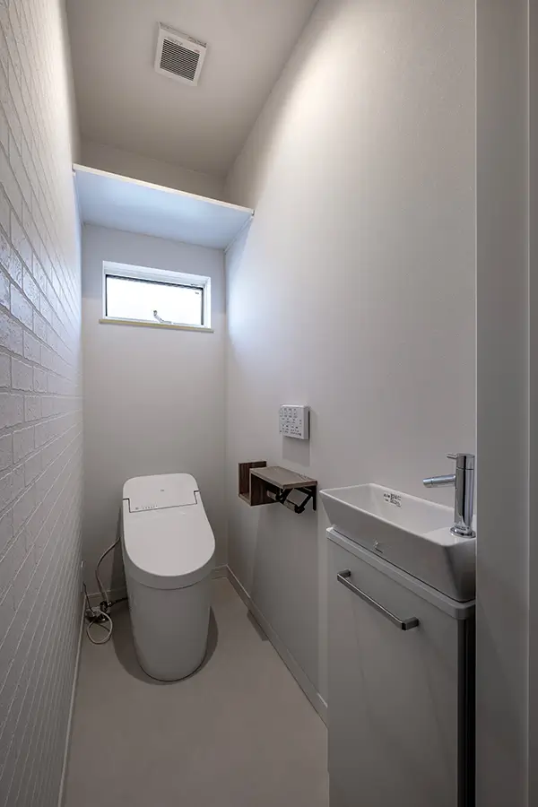 東大阪市の新築注文住宅　トイレ｜7ARC施工事例